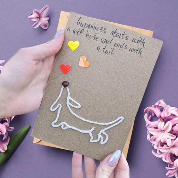 Best Handmade Birthday Card with Dachshund Dog, Cute Sausage Dog Card with Yarn Design, Funny Pet Lover Card, Unique Dog Owner Gift, Eco-Friendly Kraft Card.