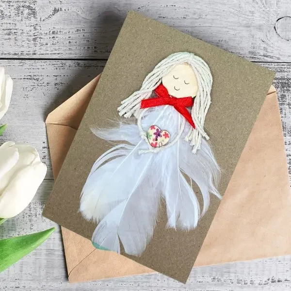 Beautiful Handmade Card for Her Birthday or Any Celebrations Beautiful Handmade Card for Her Birthday adorned with a white feathers, suitable for birthdays and various celebrations.